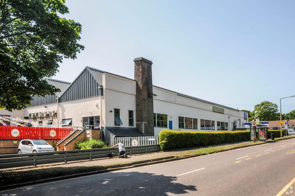 Works Rd - Industrial Warehouse Space for Rent, Letchworth Garden City, Hertfordshire SG6 1FR