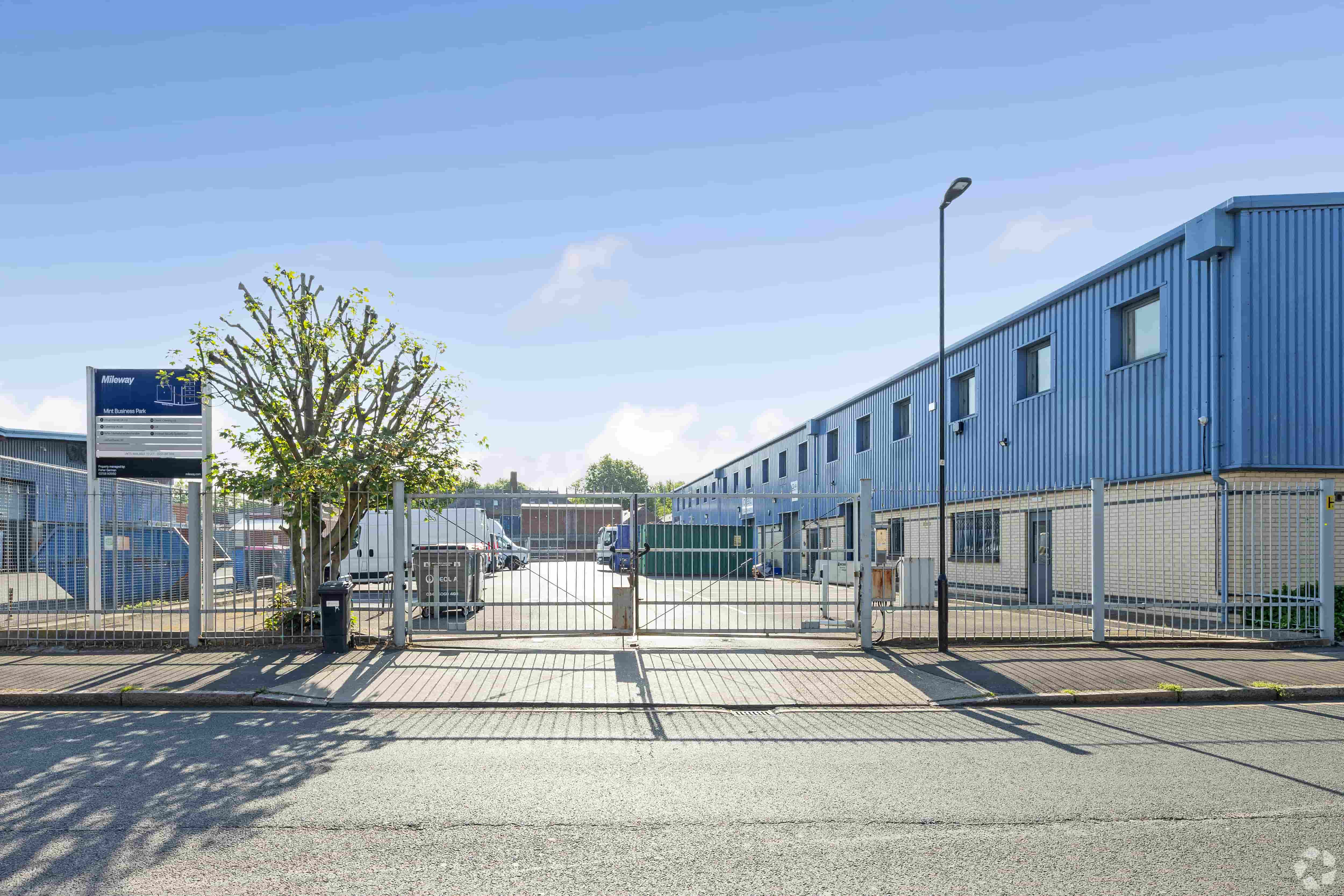 41 Butchers Rd Units B-E - Warehouse Space for Rent, Newham, London E16 1PW