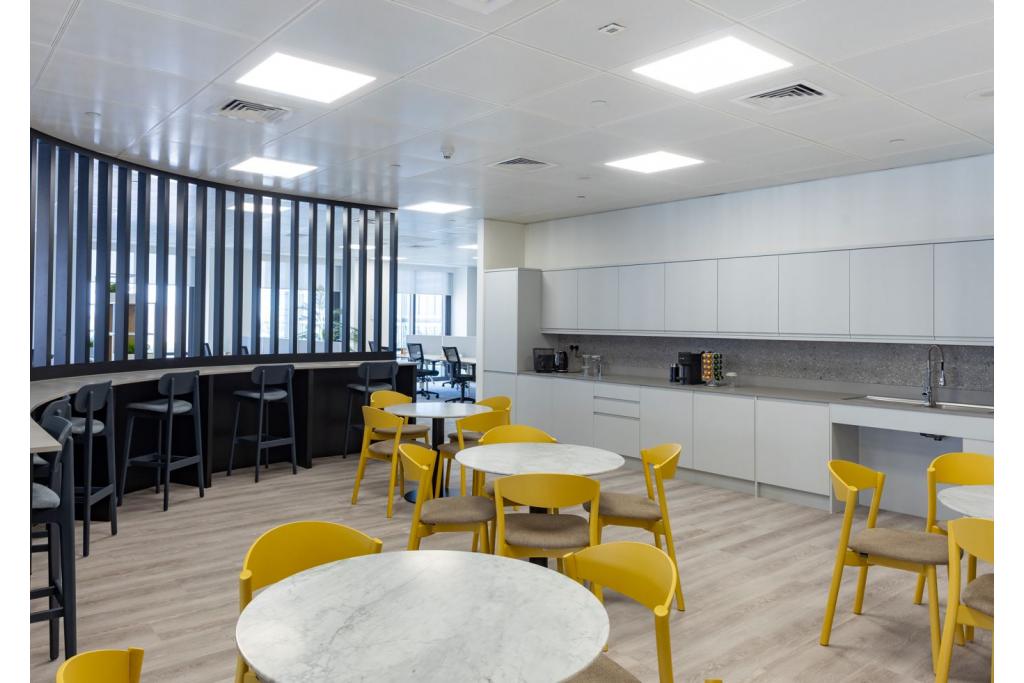 1 Canada Sq - One Canada Square - Office Space for Rent, Canary Wharf, London E14 5AA