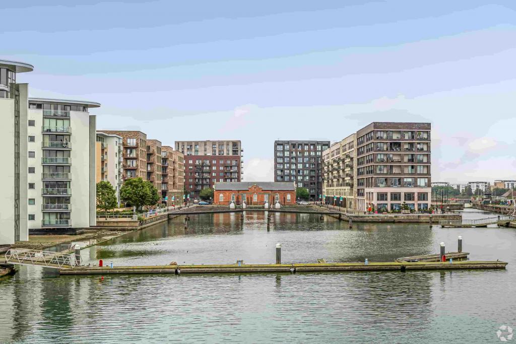 1-18 Lower Dock Walk - Office Space for Rent, London, Greater London E16 2GT