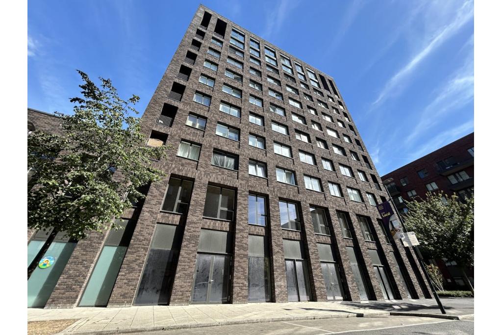 20 Magellan Blvd - Office Space for Rent, London E16 2YA