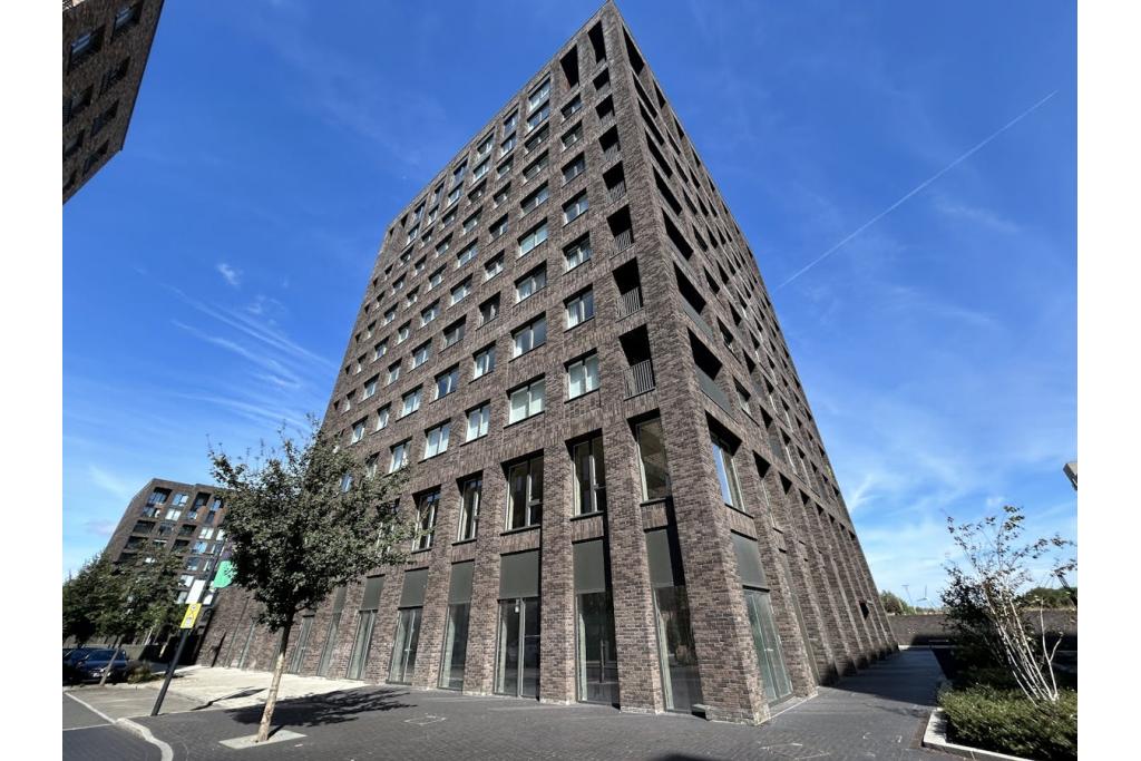 20 Magellan Blvd - Office Space for Rent, London E16 2YA