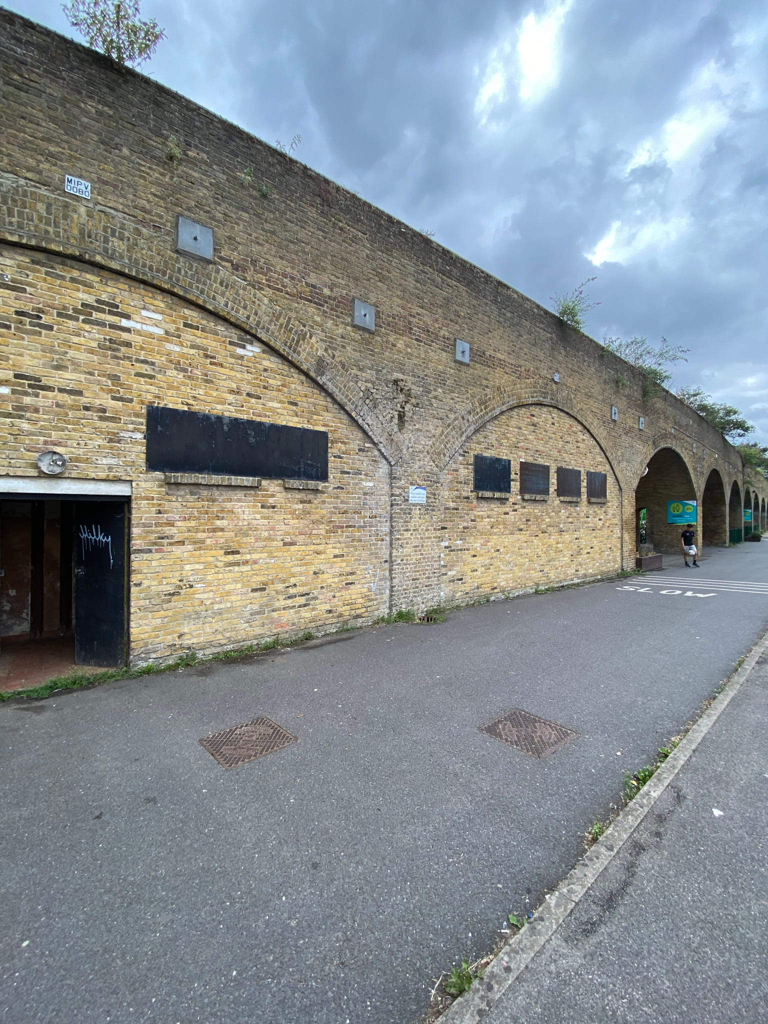 80-90 Millwall Park Arches Retail Space for Rent, London E14 3BG