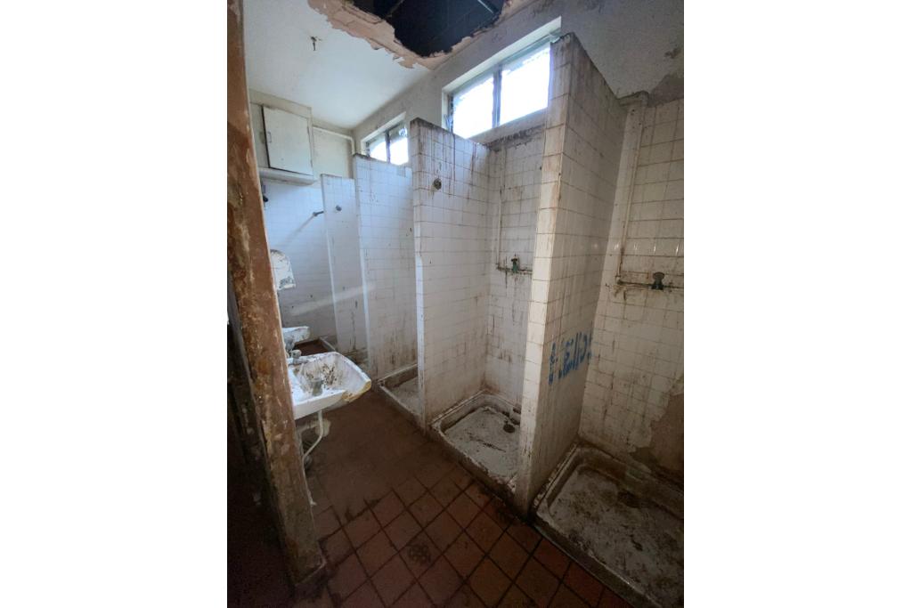 80-90 Millwall Park Arches Retail Space for Rent, London E14 3BG