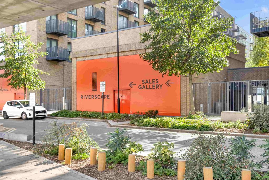 North Woolwich Rd - Banyan Court Office Unit, London E16 2SB