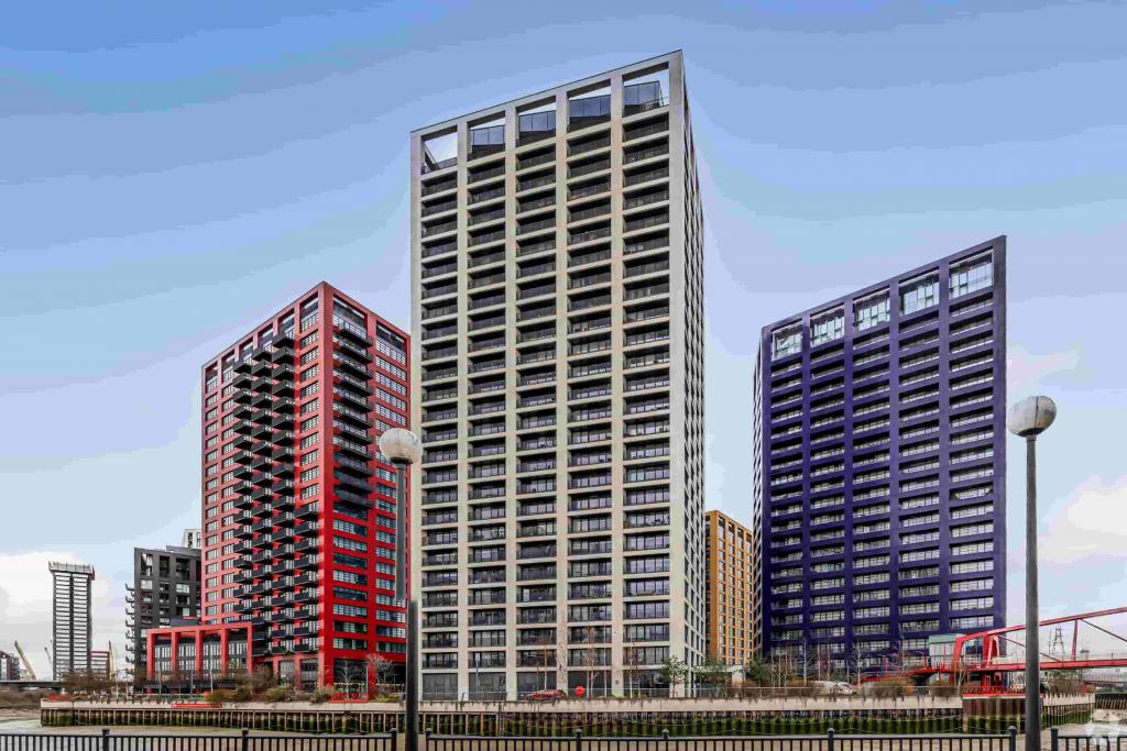 Orchard Pl - Retail Unit, London City Island, London E16 1DF
