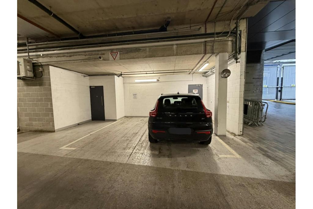 Baltimore Wharf - Shopfront Retail/Residential Unit, London E14 9RB