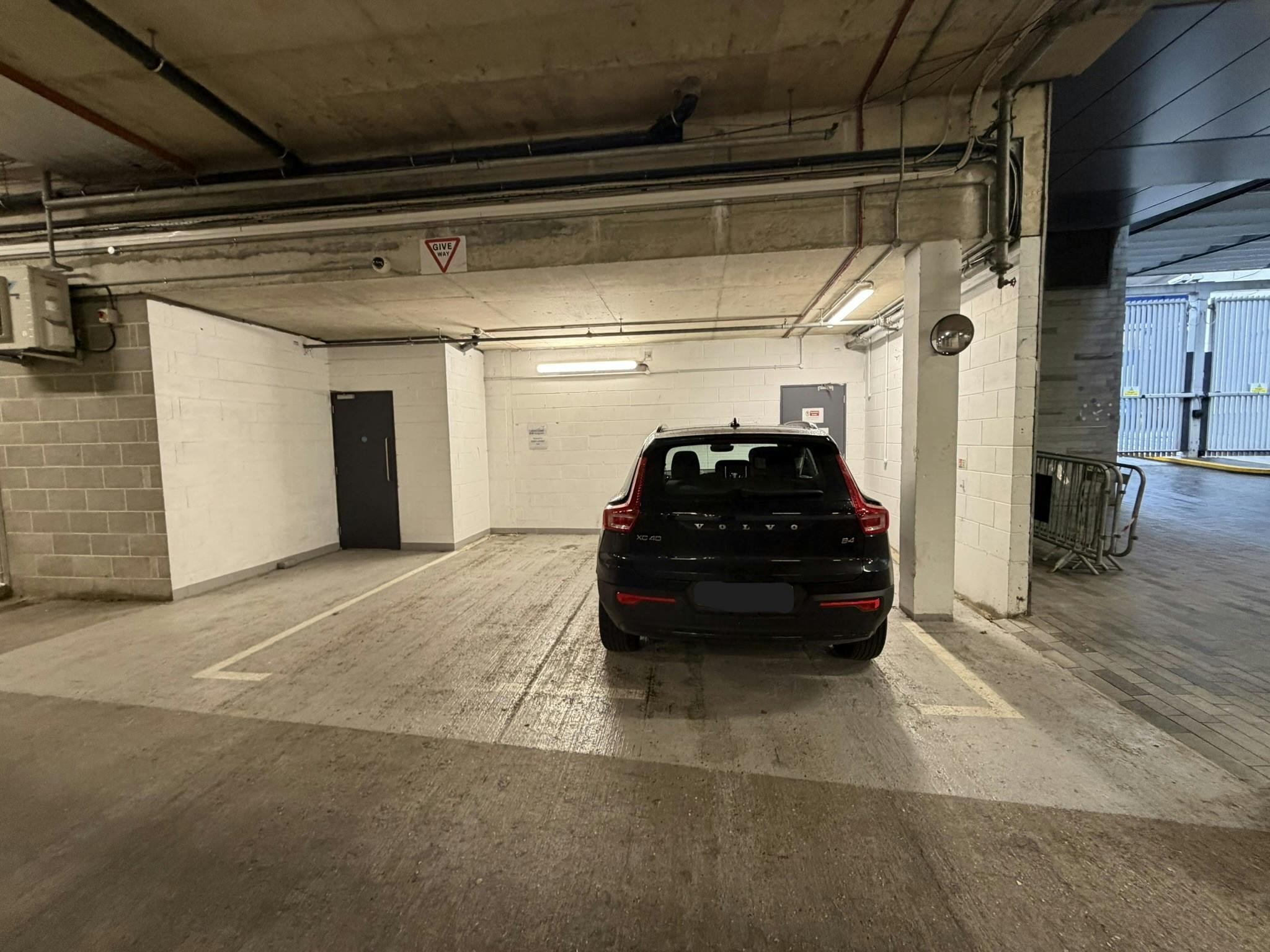 Baltimore Wharf - Shopfront Retail/Residential Unit, London E14 9RB