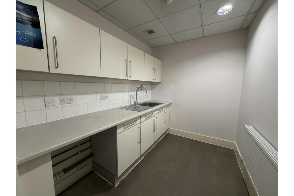 Baltimore Wharf - Shopfront Retail/Residential Unit, London E14 9RB