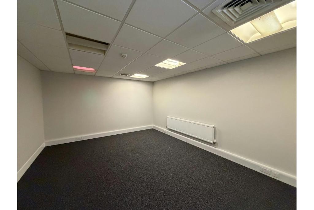 Baltimore Wharf - Shopfront Retail/Residential Unit, London E14 9RB