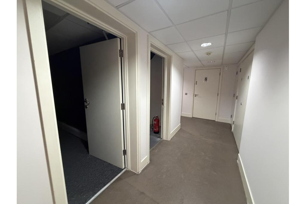Baltimore Wharf - Shopfront Retail/Residential Unit, London E14 9RB