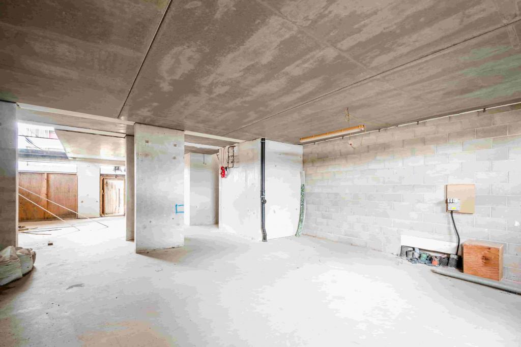 Fairwater House - Retail Space for Rent, London E16 2SQ