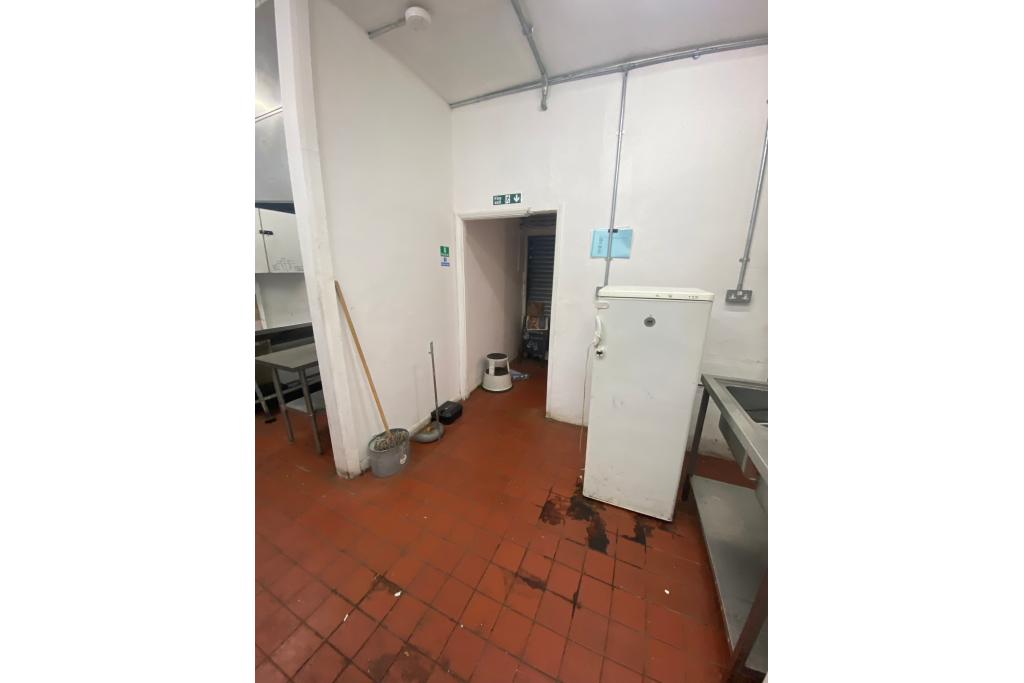 112-120 Salmon Lane - Retail Space for Rent, London E14 7PQ