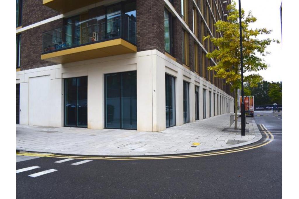 John Cabot House - Retail Space for Rent, London E16 2YW