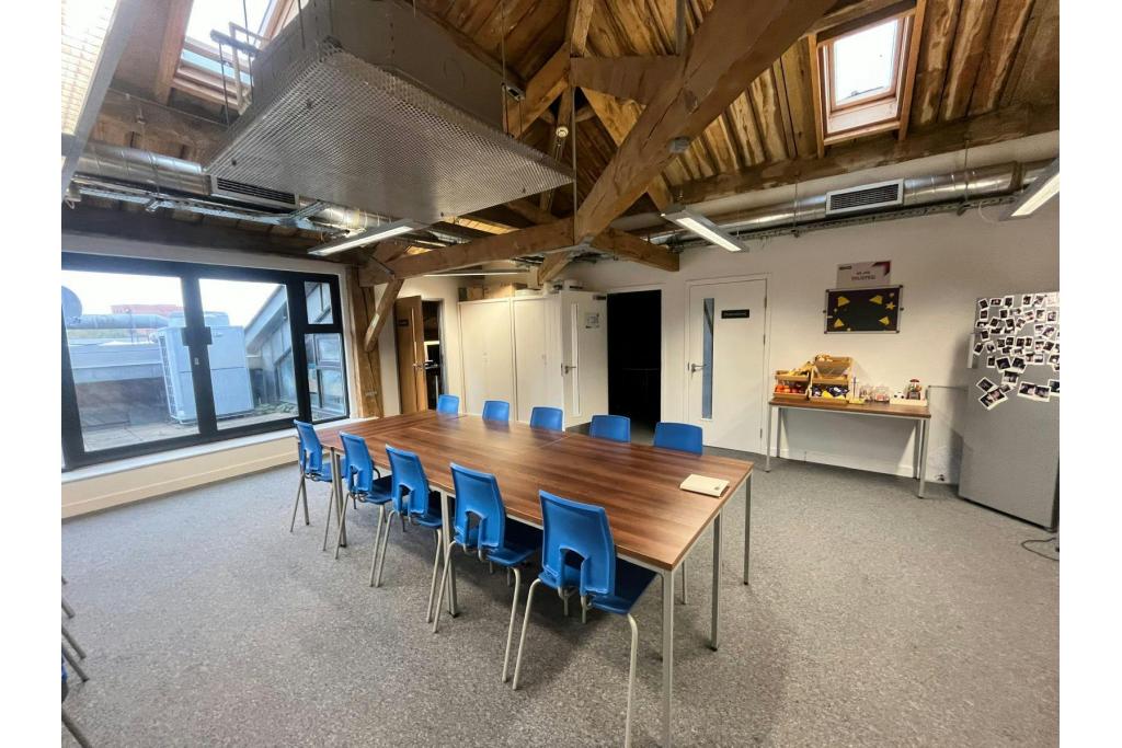 1-4 Western Gateway - Office Space for Rent, Royal Victoria Docks, London E16 1DR