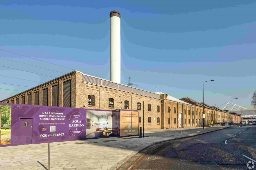 1-4 Western Gateway - Office Space for Rent, Royal Victoria Docks, London E16 1DR