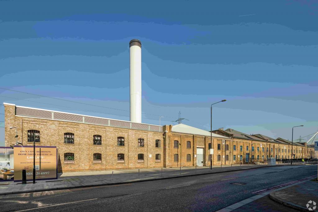 1-4 Western Gateway - Office Space for Rent, Royal Victoria Docks, London E16 1DR
