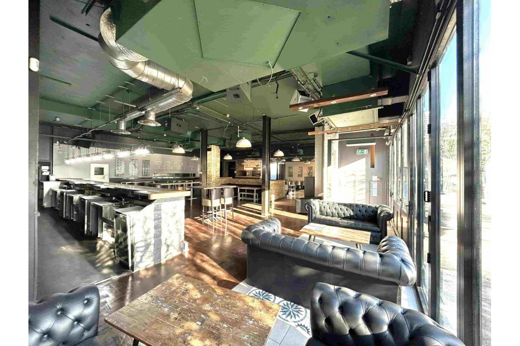 28-30 Westferry Circus - Retail Unit for Rent, Canary Wharf, London E14 8RR