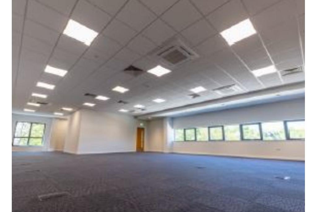 North Crescent - Valor Park 5A Canning Town - Industrial Warehouse Space for Rent, London