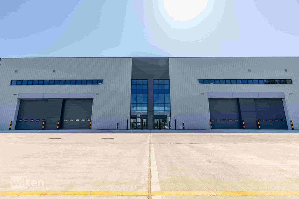 North Crescent - Valor Park 5A Canning Town - Industrial Warehouse Space for Rent, London