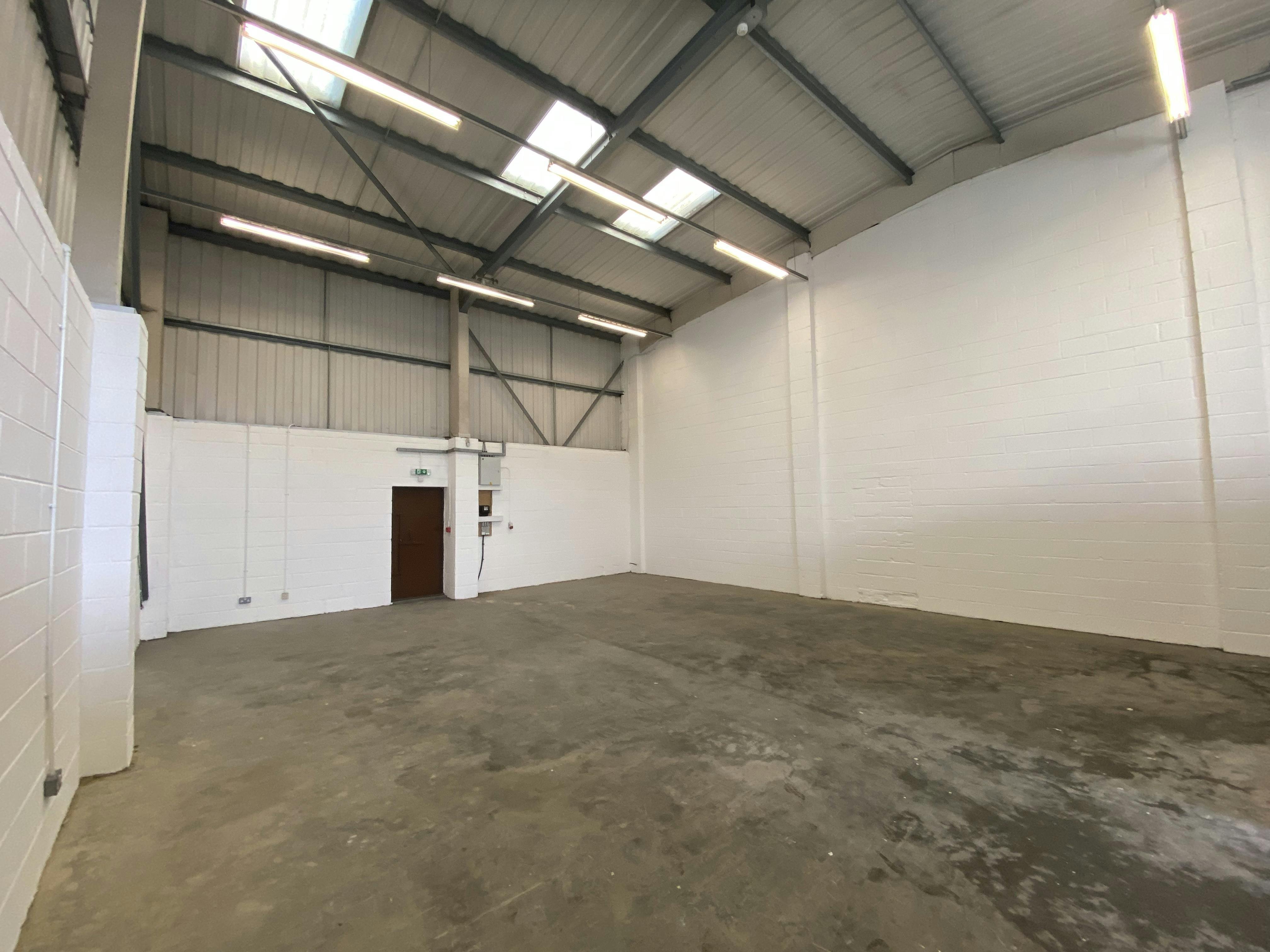 Crescent Court Business Centre - Industrial Warehouse, Canning Town, London E16 4TG
