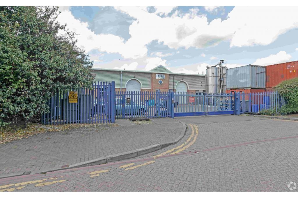 Ashmead Business Centre - Industrial Warehouse, Canning Town, London E16 4SR