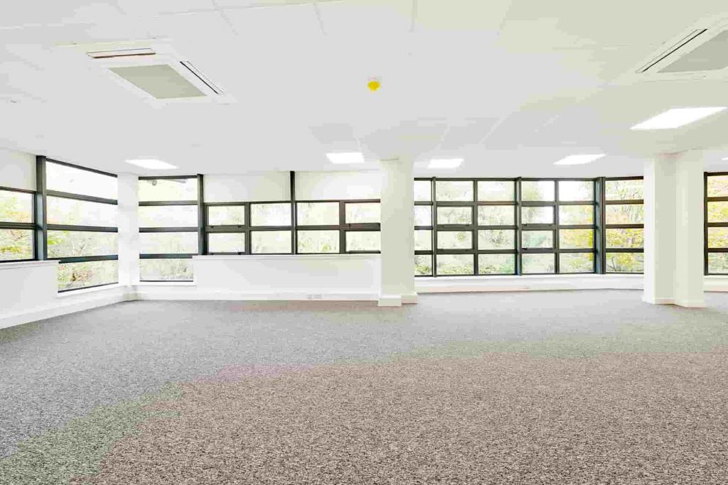 Datapoint Business Centre - Industrial Warehouse, Canning Town, London E16 4SR