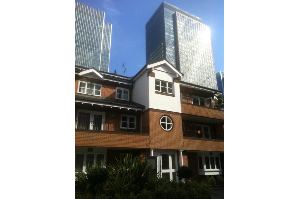Cochrane House - Office Space, Canary Wharf, London E14 9UD