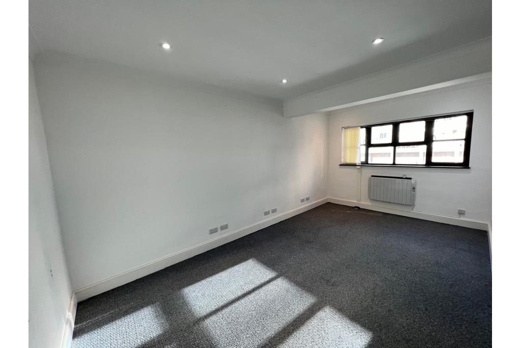 Beatty House - Office Space, Canary Wharf, London E14 9UF
