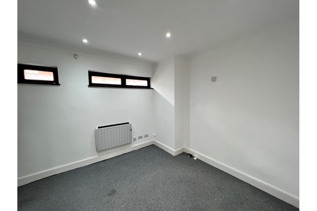 Beatty House - Office Space, Canary Wharf, London E14 9UF