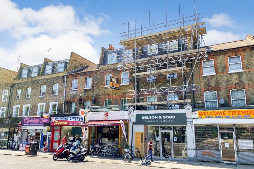 322 Burdett Road - Retail & Residential Unit, Tower Hamlets, London E14 7DL