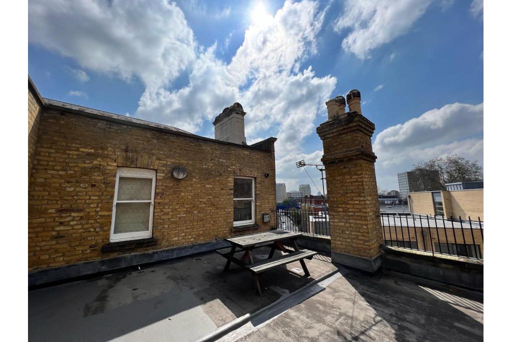 660-664 Commercial Road - Office Space for Rent, London E14 7HA