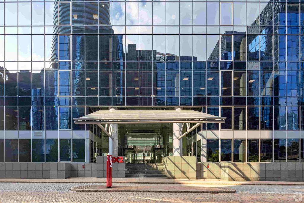 HX1 & 2 Harbour Exchange Square - Exchange Tower Office Space for Rent, Canary Wharf