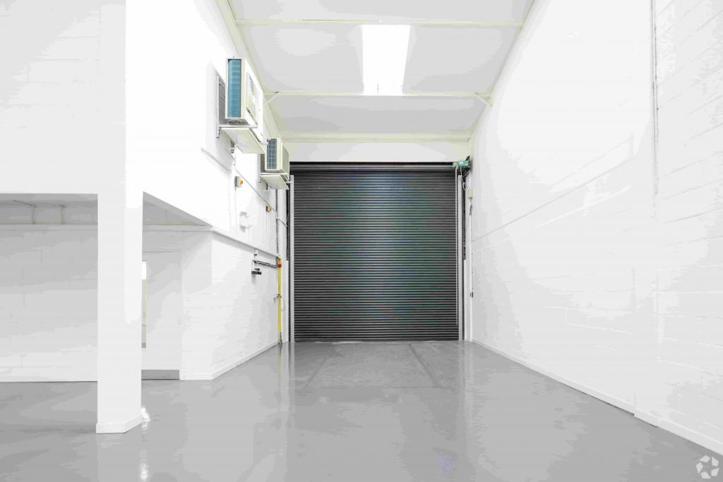 Juno Way - Block A Industrial Warehouse, Lewisham, London SE14 5RW
