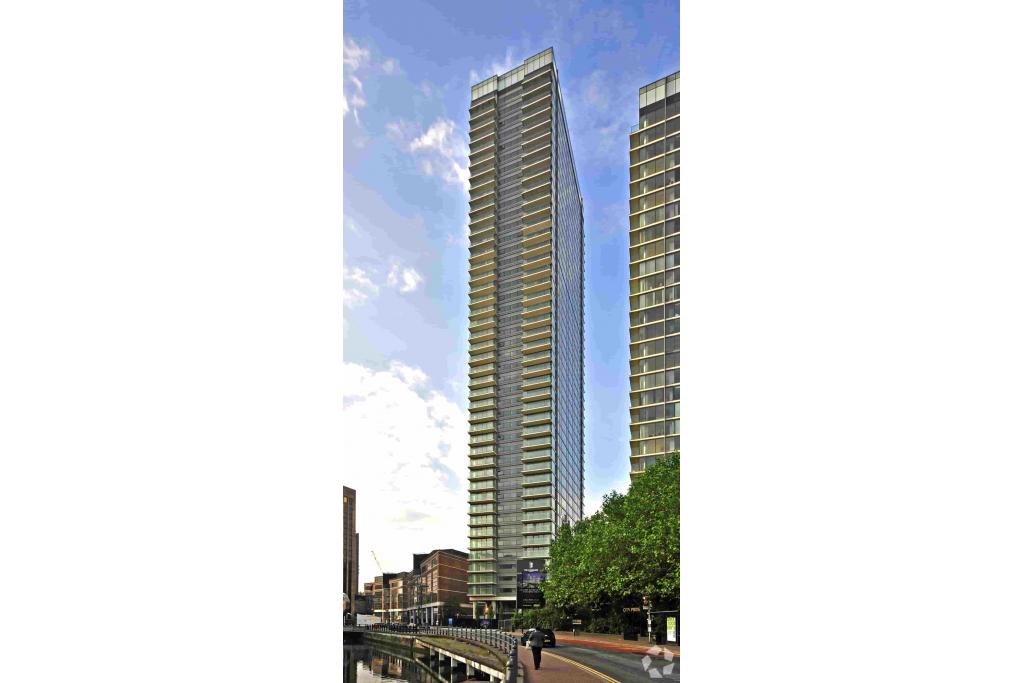 5-10 Landmark Sq - East Tower Shopfront Retail Space, Canary Wharf, London E14 9AB