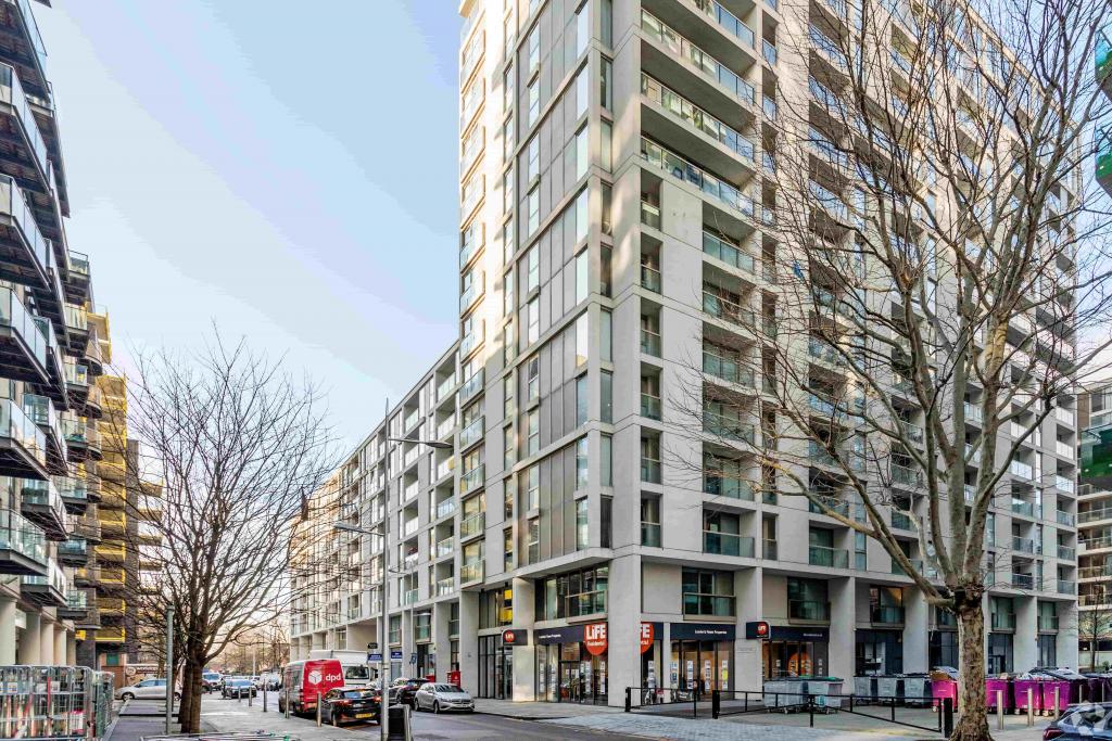 Clarendon Serviced Apartments Lanterns Court - Serviced Apartment, Canary Wharf, London E14 9JP