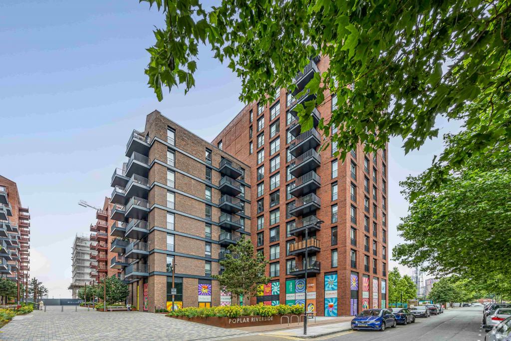 141 Levan Rd - Poplar Riverside Apartments, London E14 0LL