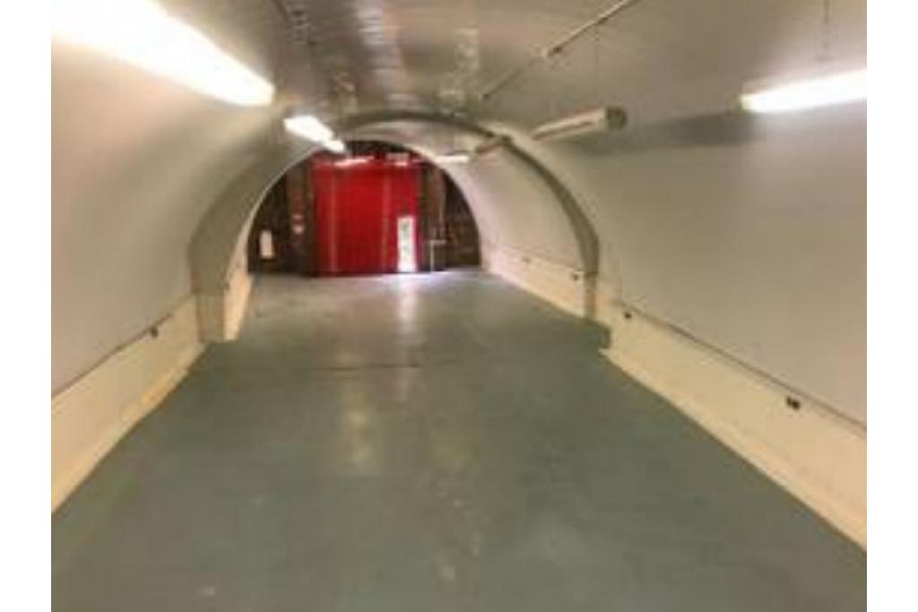 Bellenden Rd - The Bellenden Road Estate Industrial Warehouse, Peckham, London SE15 4QJ