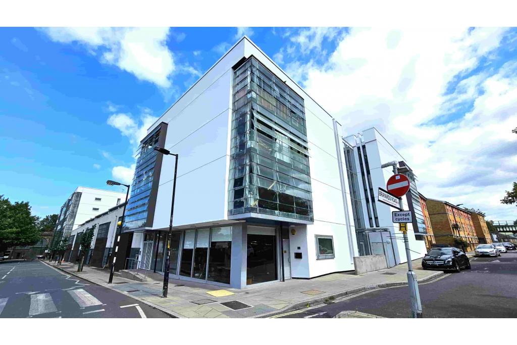 41-75 Consort Rd - Shopfront Retail Unit, Peckham Rye, London SE15 3SS
