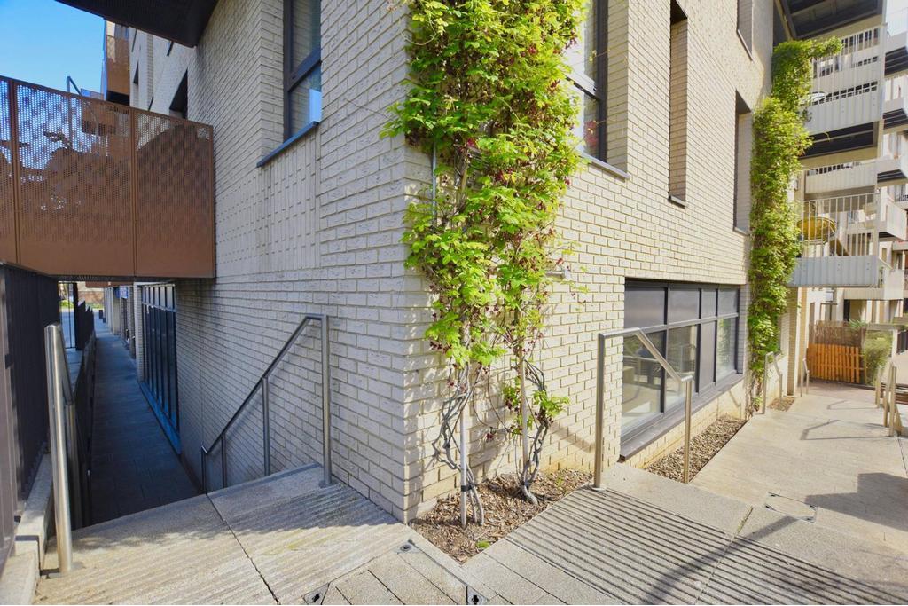 32 Penny Brookes Street - Office Investment Unit, Stratford, London E15 1GP