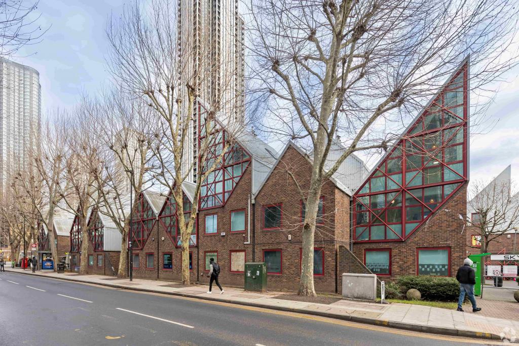 Limeharbour - Unit 5-27 Skyline Business Park Office Space for Rent, Canary Wharf, London