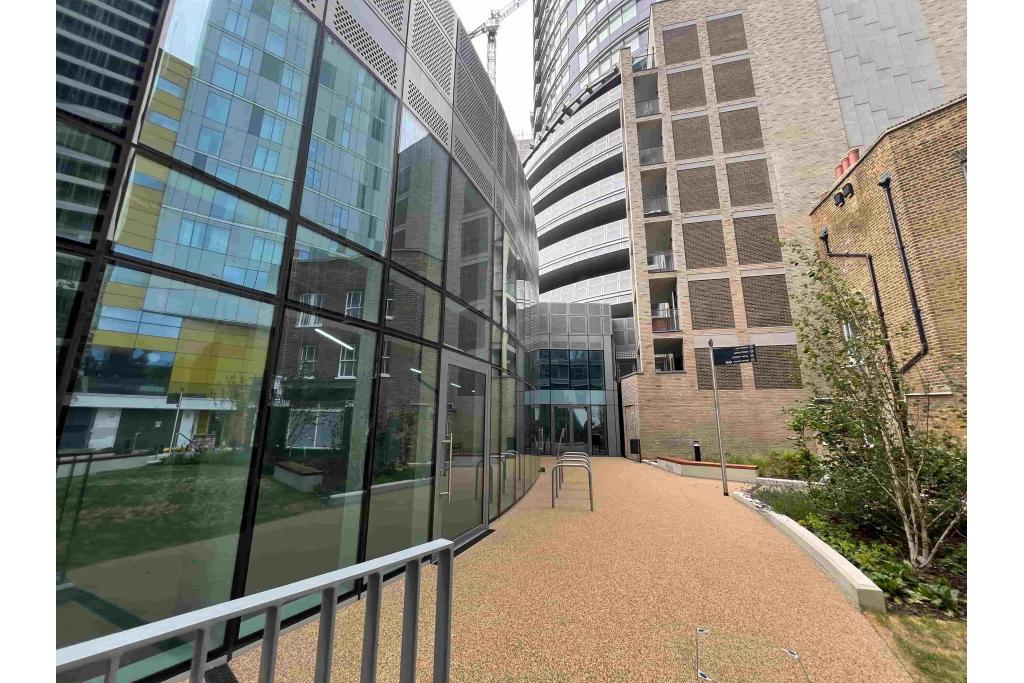 70 Manilla St - Consort Place Office Space for Rent, Canary Wharf, London E14 8LG