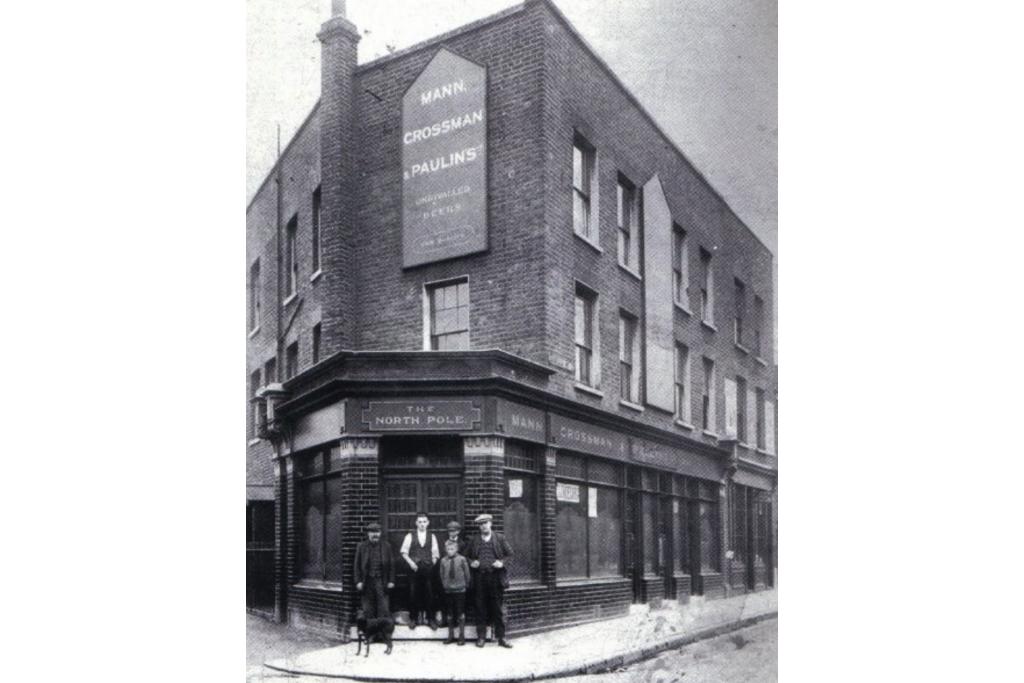 74 Manilla St - North Pole Bar and Nightclub Space for Rent, Canary Wharf, London