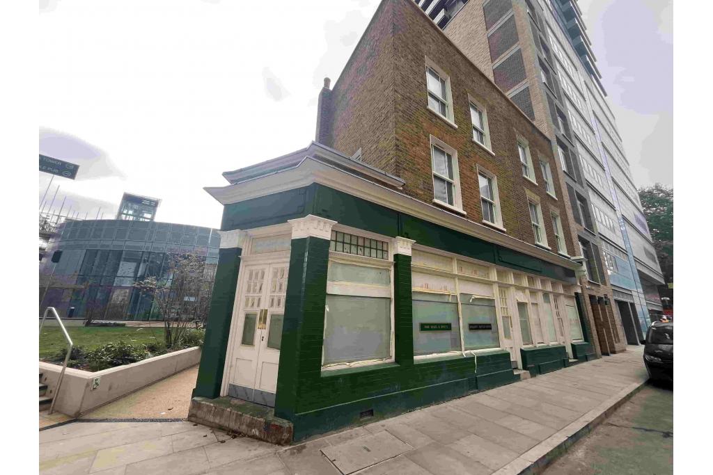 74 Manilla St - North Pole Bar and Nightclub Space for Rent, Canary Wharf, London
