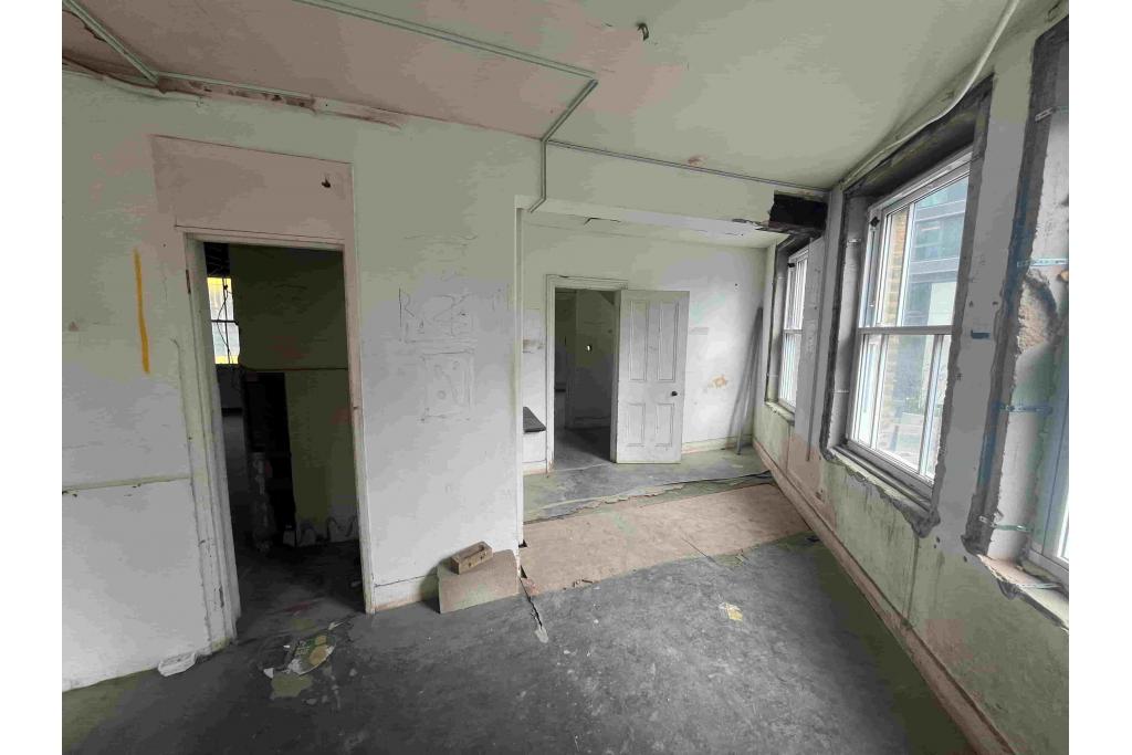 74 Manilla St - North Pole Bar and Nightclub Space for Rent, Canary Wharf, London