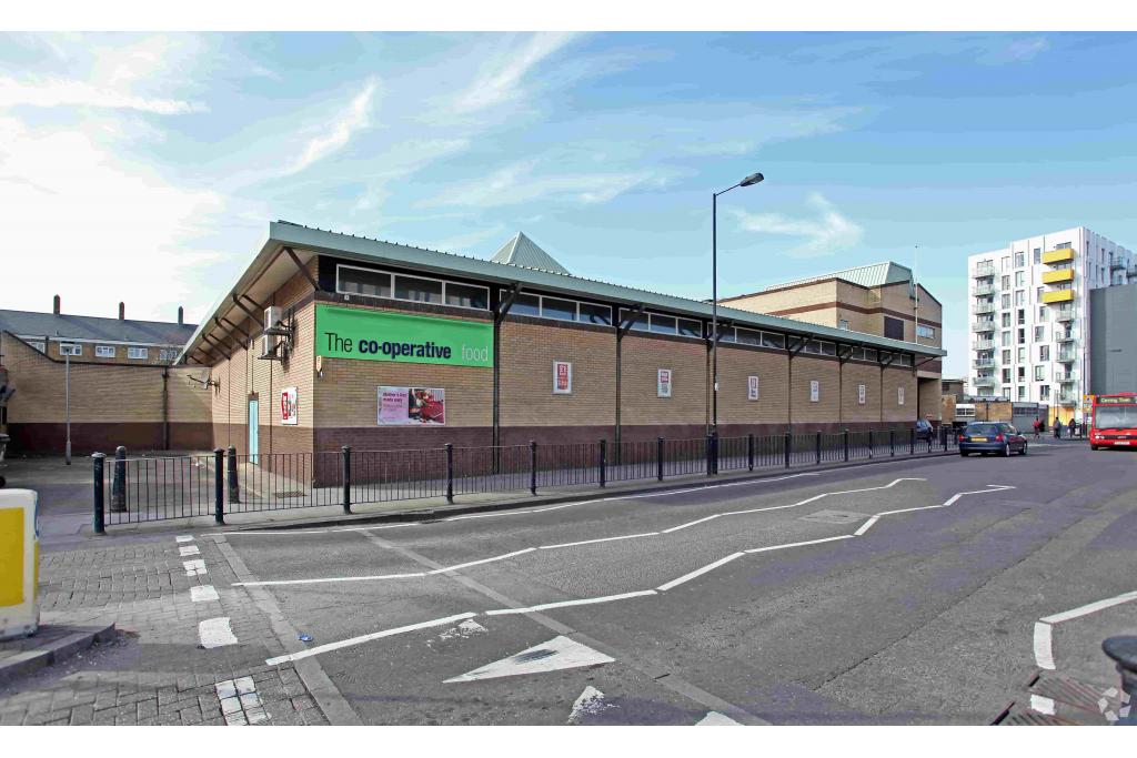 1-18 Market Sq - Shopfront Retail Unit for Rent, Poplar, London E14 6AQ