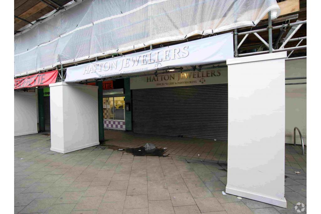 1-18 Market Sq - Shopfront Retail Unit for Rent, Poplar, London E14 6AQ