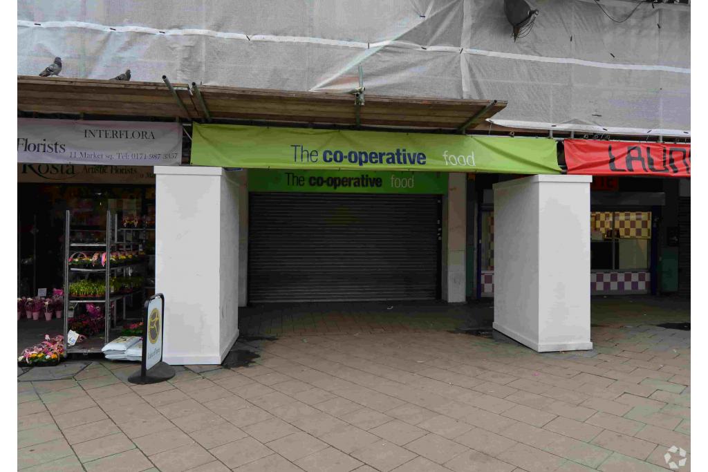 1-18 Market Sq - Shopfront Retail Unit for Rent, Poplar, London E14 6AQ