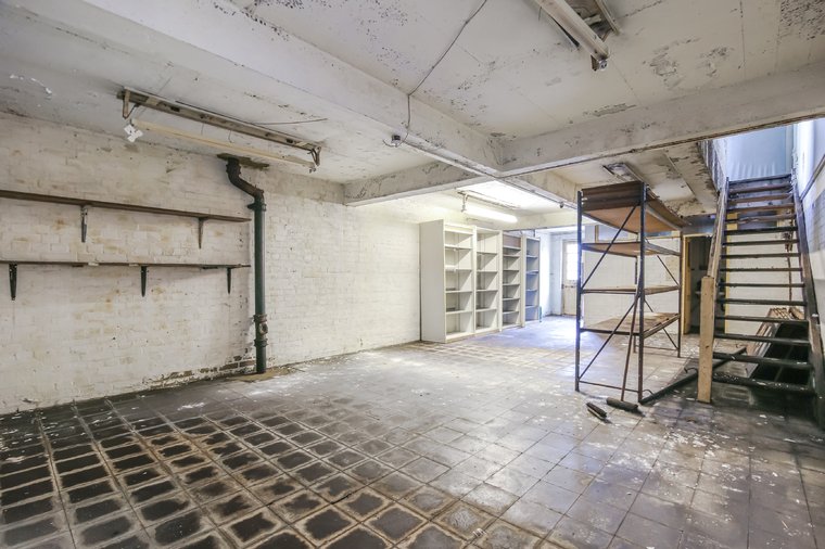 375-377 New Cross Road - Retail Unit for Rent, New Cross, London SE14 6AT