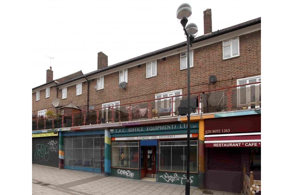 375-377 New Cross Road - Retail Unit for Rent, New Cross, London SE14 6AT